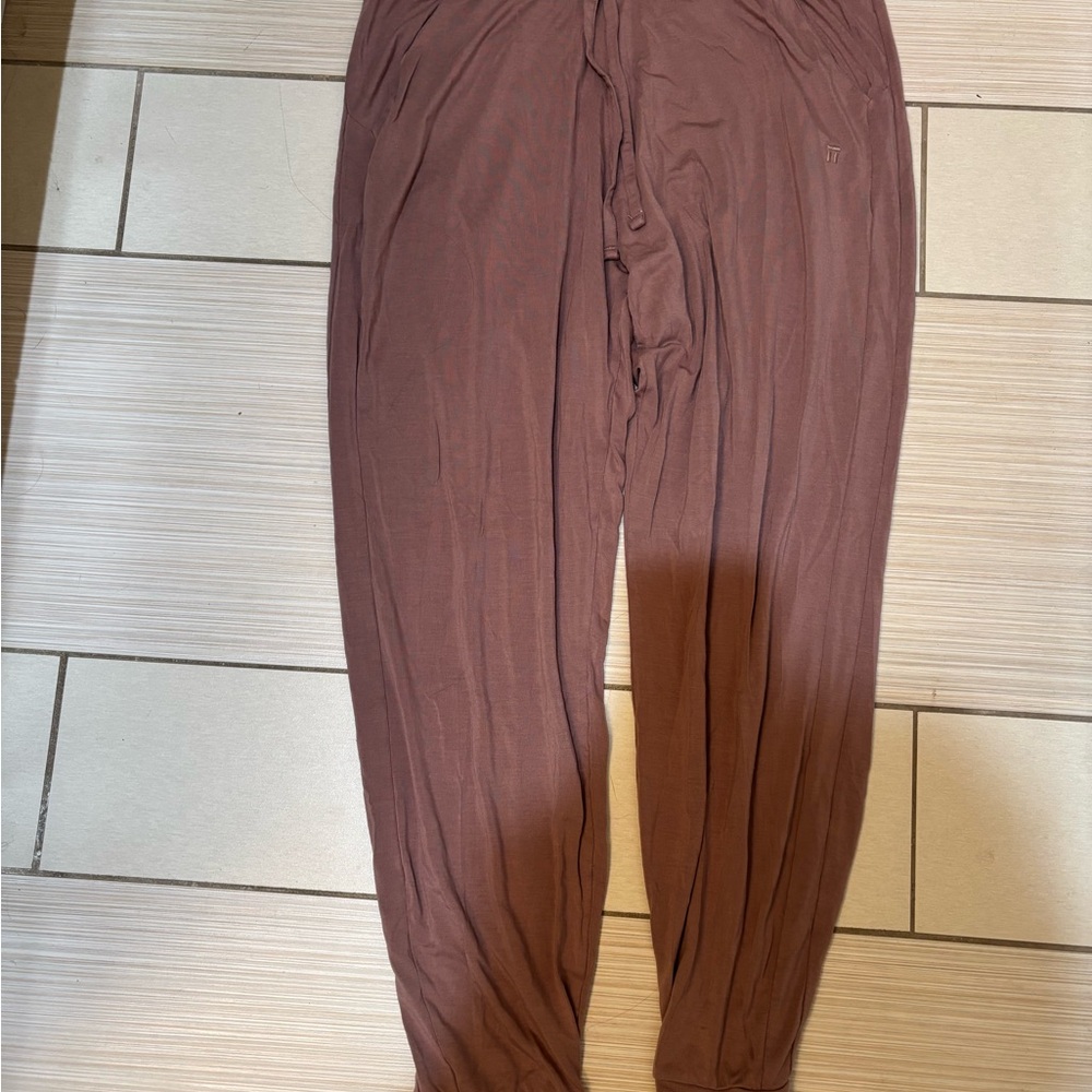 Tommy John Women’s Downtime Jogger in Twilight Mauve- Size Medium